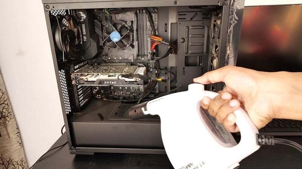 Bao lâu nên vệ sinh máy tính PC? Hướng dẫn vệ sinh máy tính đúng cách